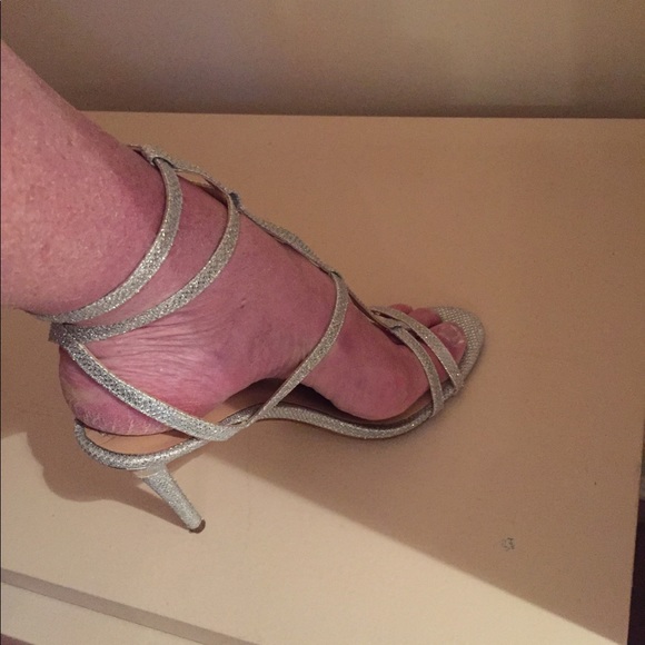 Silver SANDALS! Evening Wedding, PROM party heels - Picture 9 of 9